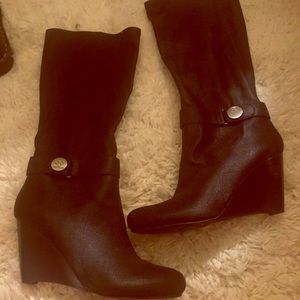 BCBG wedge boots